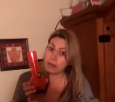 Mother Mistakes Daughter’s Bong For A Dildo