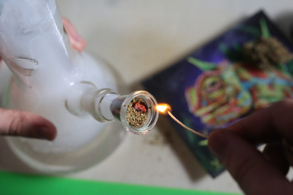 Image of how to pack a bowl 