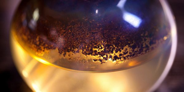 a dirty bong needs cleaning