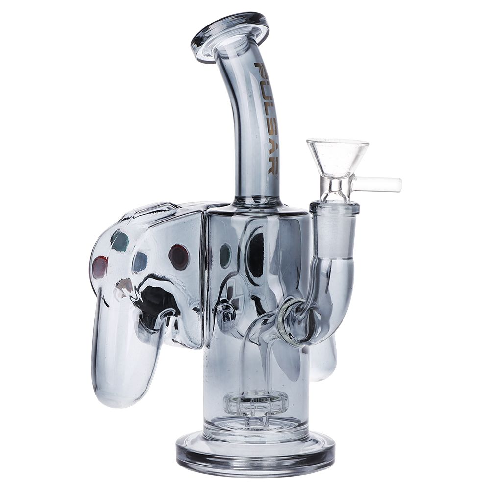 Game Controller Glass Bong - 7.5"